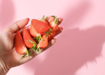 Hand Portion Size Guide: How to Measure Food with Your Hand