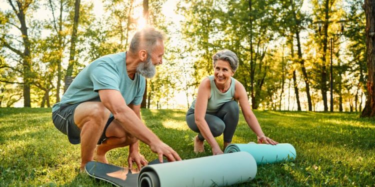 How to Age Well: 4 Evidence-Based, Big-Impact Strategies