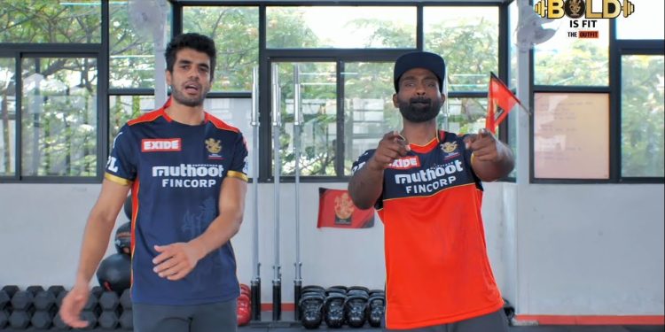 RCB 50-Day no equipment, home workout Core Series: Day 17