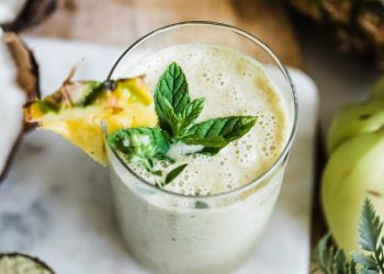 Pineapple Banana Smoothie | Creamy & Tropical Treat