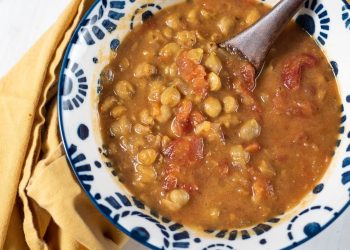Chana Masala (Curried Chickpeas)