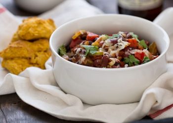 Freezer-Friendly Vegetarian Chili | Oh My Veggies