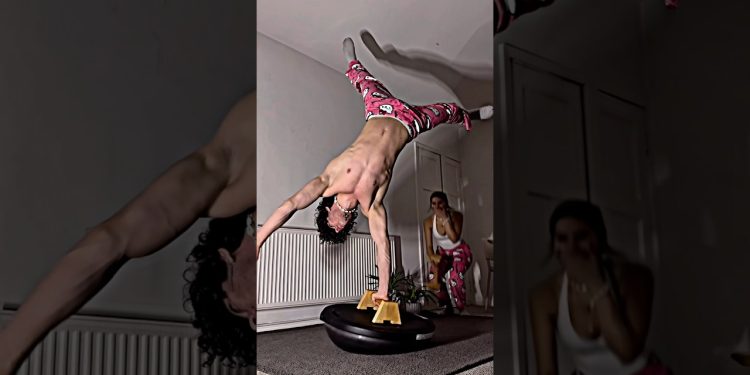 I HATED the gym so I did THIS 😈 #calisthenics #motivation #gym #transformation #gymmotivation