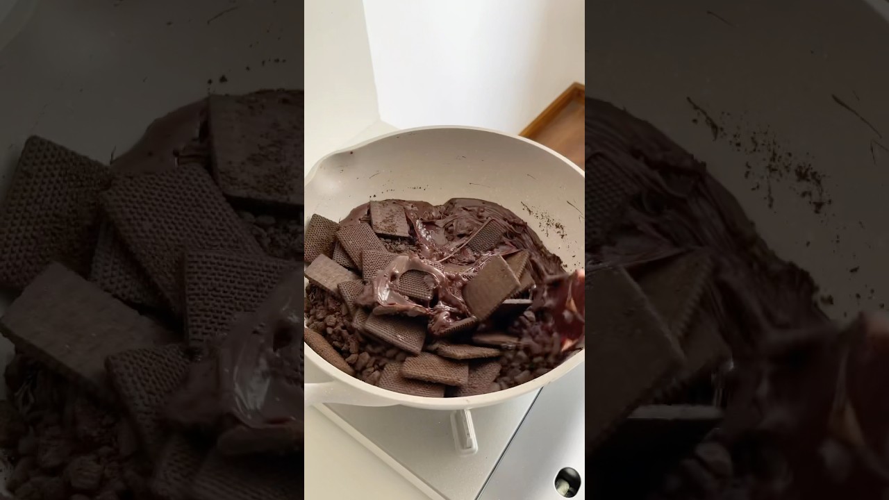 Make chocolate snowflake crisp #asmr #food #cooking #chocolate #dessert #satisfying #lifestyle