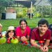 Singela colheita de frutas para fazer algo especial de férias para as crianças