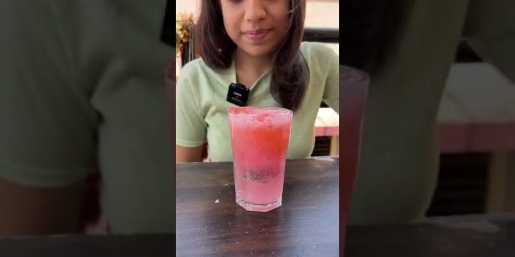 Cotton candy mojito 🍹 | Refreshing Summer Drink Recipe #shorts