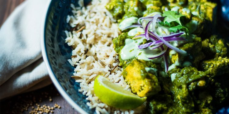 Vegan saag paneer recipe – made with tofu!