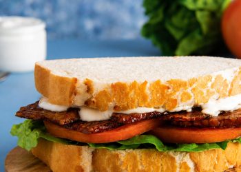 High-Protein Vegan BLT Sandwich with Tempeh Bacon